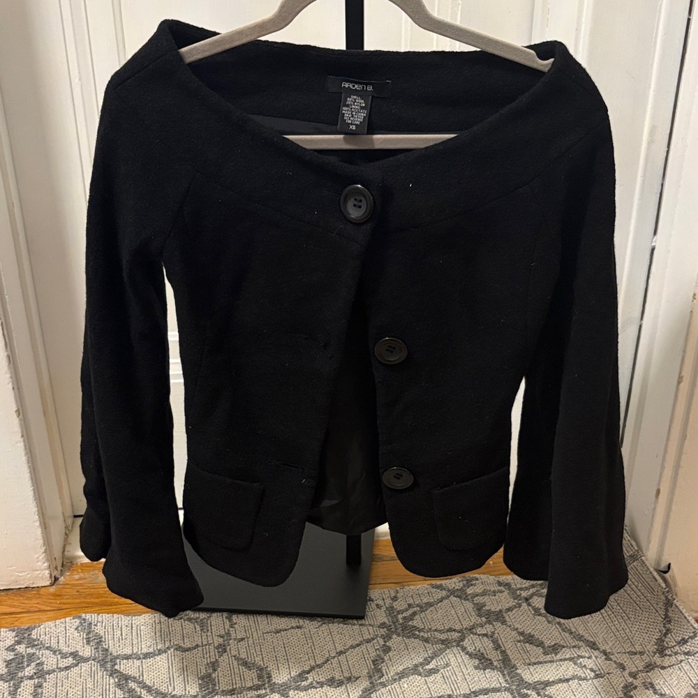 Arden B. Off the shoulder Black Women's Blazer